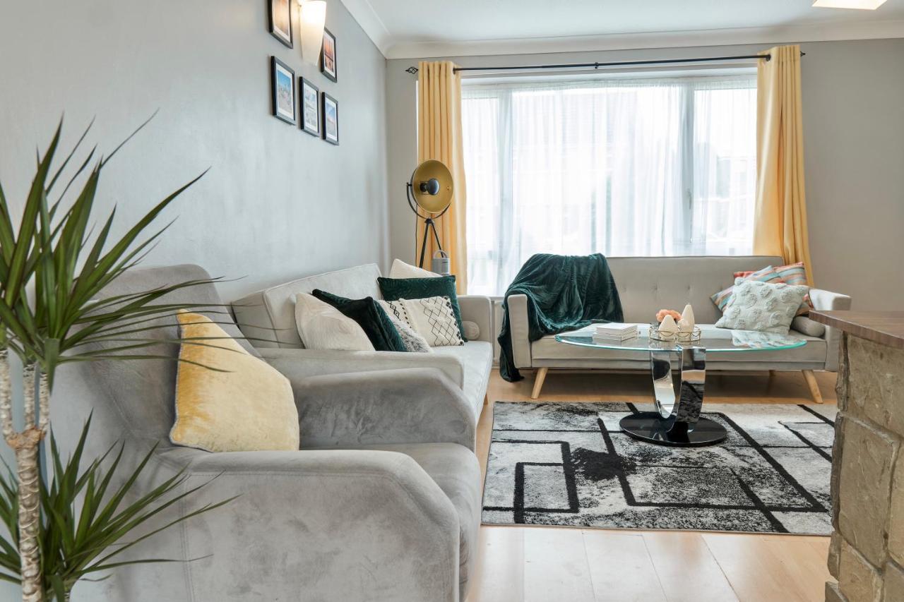 Вилла Idyllic 3-Bed House. 5-Min From Channel Tunnel Фолькустоун Экстерьер фото